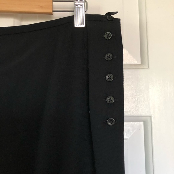 Banana Republic • Wool suiting Side Button Skirt - Picture 4 of 6